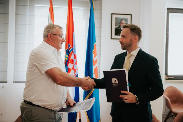 Istaknuta fotografija