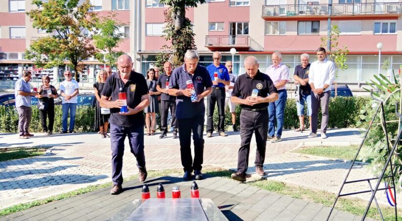 Istaknuta fotografija