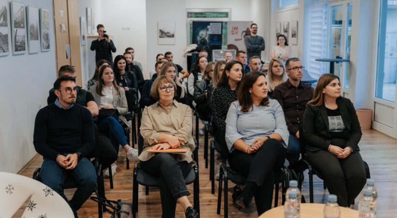 Istaknuta fotografija