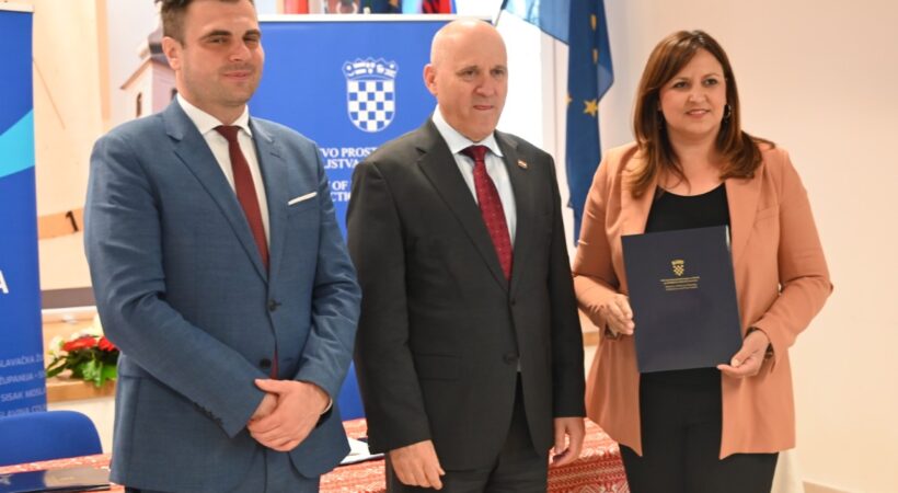 Istaknuta fotografija