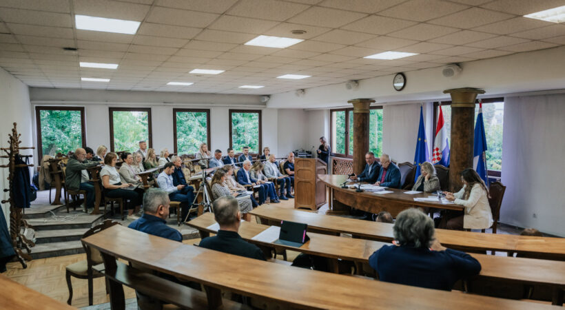 Istaknuta fotografija